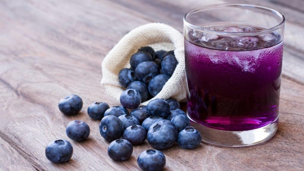 Sok Od Borovnice 15 Zdravstvenih Prednosti MZSS hr